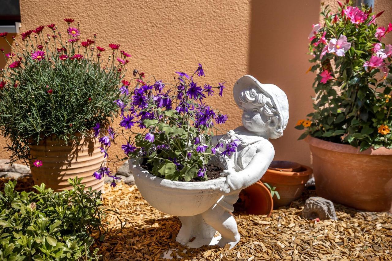 Idyllisches Haus Mitten In เบอร์ลิน ภายนอก รูปภาพ